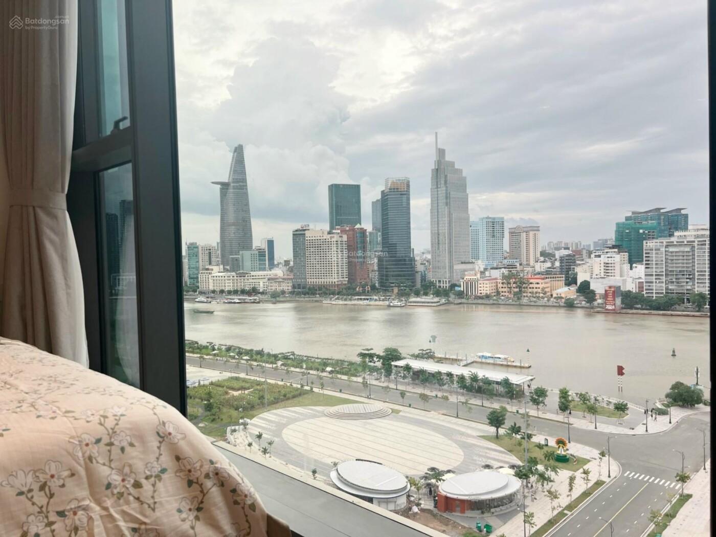 Diện tích 55m - View Quận 1